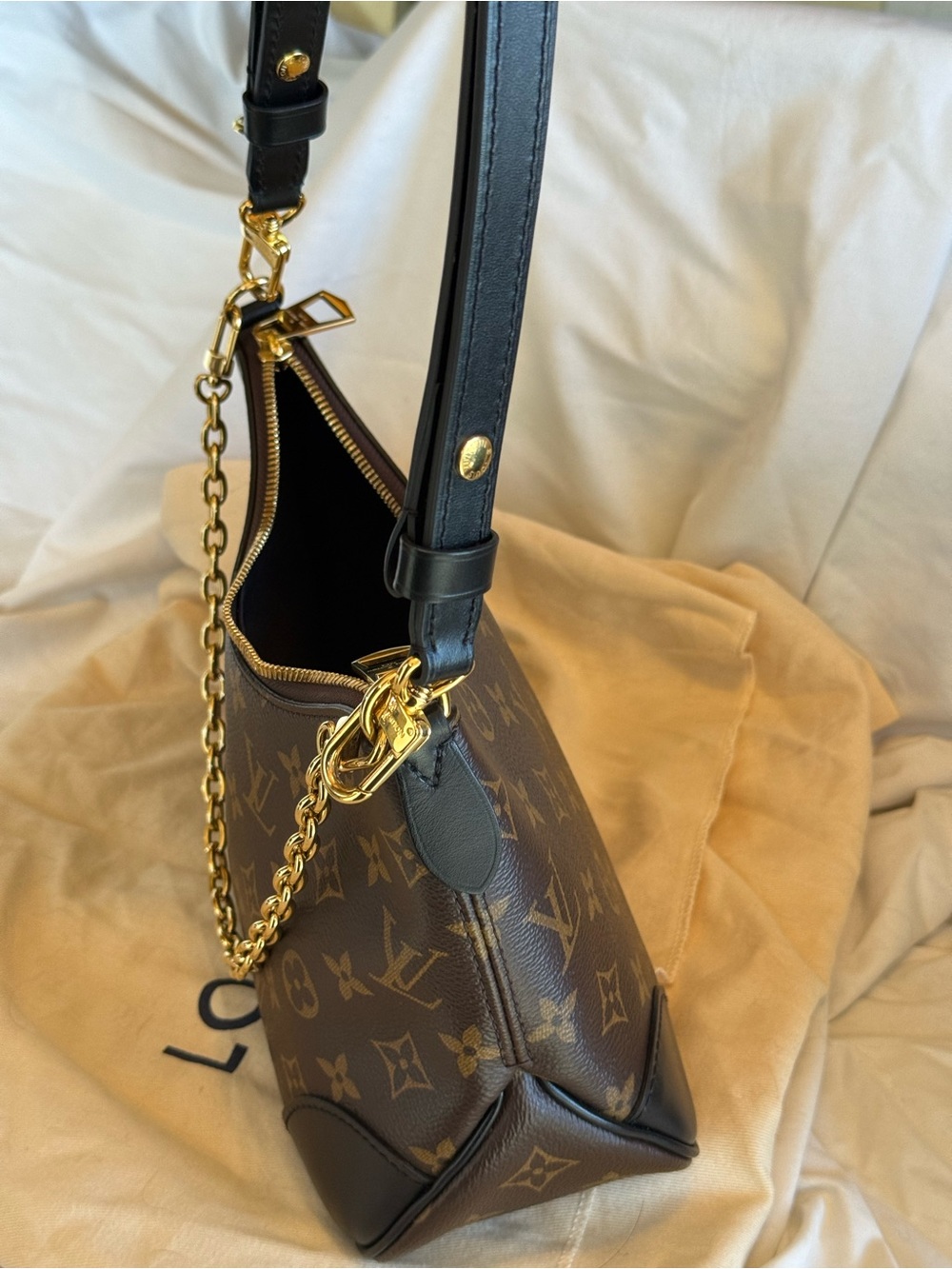 Louis Vuitton Brown Monogram Boulogne PM Shoulder Bag with Black Trim - Picture 16 of 16